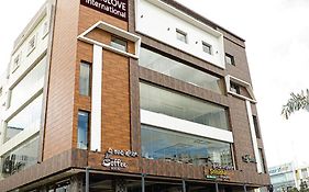 Hotel Foxglove International